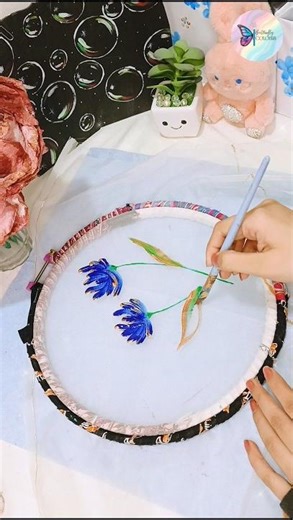 Fabric Painting ✨ | Hand painted flowers on organza Dupatta 💖 #trending #art #shorts