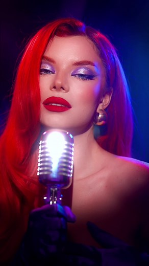 Jessica Rabbit Transformation: Makeup Tutorial & Cosplay