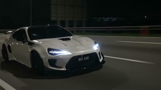 Cinematic Night Drive with Toyota GT 86