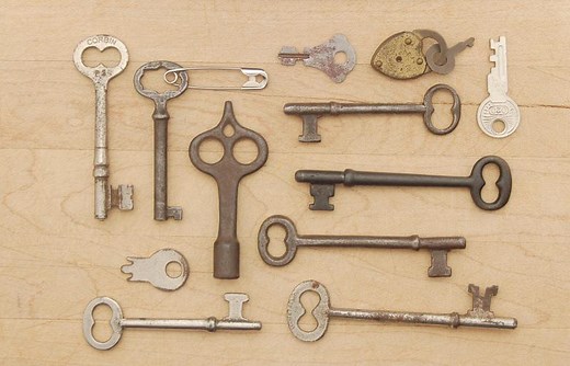 Unlock the Secrets Behind Old Antique Skeleton Keys | LoveToKnow