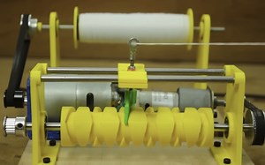 Automated winding machine features a self-reversing screw | Arduino Blog