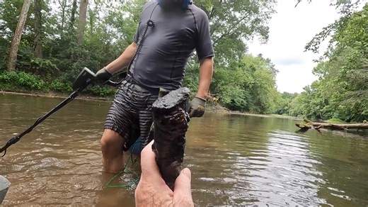38K views · 1K reactions | Matt and I explore a small river, searching for Civil War relics, coins, buttons, and other treasures. We start finding relics from the American Civil War and suddenly start detecting what appears to be exploded artillery shell fragments from World War One. There must have been an old artillery firing range long ago. #chiggsarmy #aquachigger #garrett | Aquachigger | Facebook