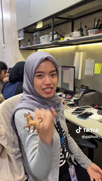 Ckck berani beraninya😳🙂‍↔️ #budakcorporate #worklife