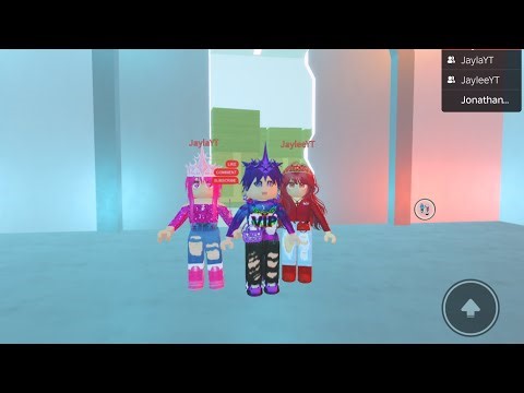 Me, Jayla, and Jaylee played Manly infection today on Roblox.