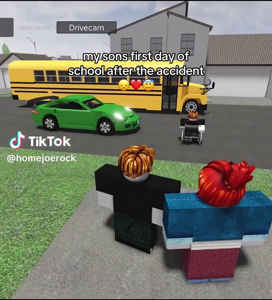 that was a close one! ❤️ #roblox #carcrashstudio #schoolbus #school | Bus Driver POV Roblox