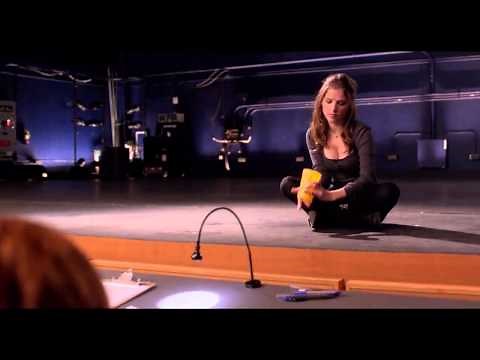 Anna Kendrick - Pitch Perfect - Learn Cup Song & Routine in 5 minutes Tutorial