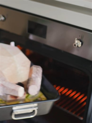 Amazing Pools: The Ultimate Pool Adventure