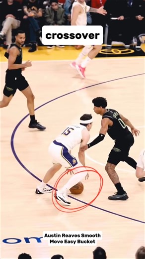 Austin Reaves Smooth Move, Easy Bucket #austinreeves #nba #basketball #nbahighlights #shorts