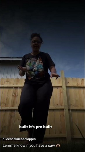 "Watch QUEENCELINEBECLAPPIN Turn Fences into a Dance Floor! Epic Booty Clapping Prank!"