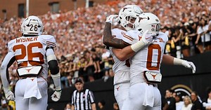 Texas Football Notebook: Preparing for Florida's QBs, not forcing the run game and more