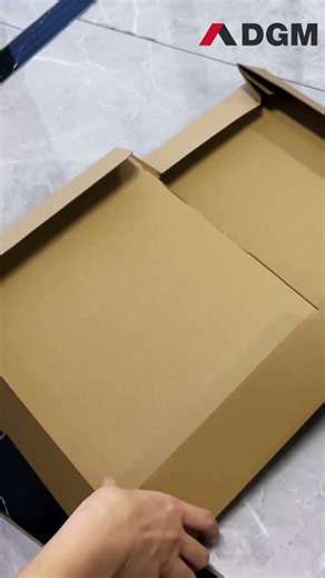 Discover how our Release Liner Applicator and Tear Tape Applicator work on the folder gluer machine.