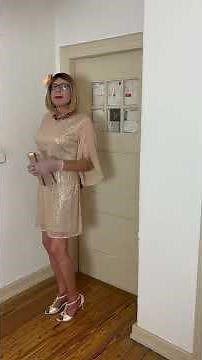 Crossdresser - golden Mother of the Bride Dress