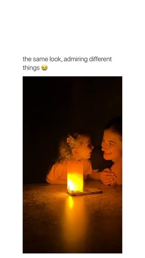 couples! 💫 on Instagram: "Core memory for these two 💛 A mom turned an ordinary moment at home into something unexpectedly magical, using a flashlight, a glass of water, and a pinch of turmeric. In the clip, the room fills with a warm golden glow as the turmeric slowly disperses through the water, transforming the glass into a lantern-like light while her child watches in awe, showing how simple curiosity can turn everyday time together into something special. via: maria.adam764/t