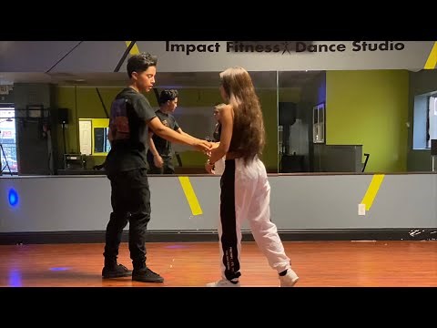 How to dance Cumbia - Basics