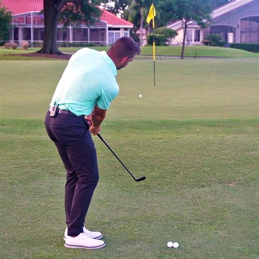 Eliminates Fat and Thin Chips for Good with all-new QX-1 Wedge. You line up the chip. Make your swing. Then — disaster. Either you chunk it short or blade it across the green. The QX-1 Wedge is built to eliminate that nightmare forever. - Thump Sole™ Technology prevents digging for fat shots. - The upright lie angle keeps your stroke shallow and square. - The heavy head stabilizes your hands and removes twitchy wrist action. The result? No more fat or thin chips. Just pure, reliable contact from