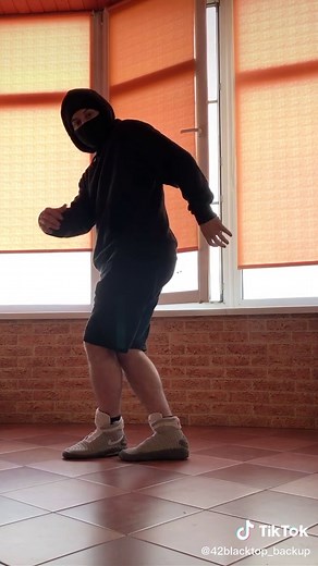 Fortnite Dance Tutorial: Learn new dance moves in Fortnite