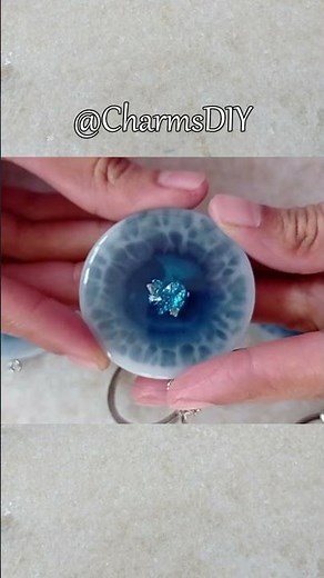 DIY Epoxy Resin Craft| Making Unique Resin Keychains Step by Step| Simple Resin Crafts For BEGINNERS