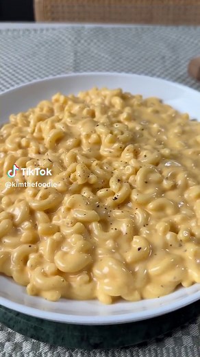 Creamy Stovetop Mac & Cheese Recipe | Easy and Delicious