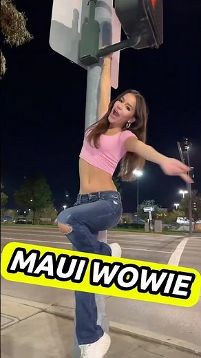 MAUI WOWIE 🏝️🔥 (This Trend is Taking Over 😳) #dancetrend #mauiwowie