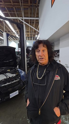 What to do if your vehicle #battery light comes on #autorepair #completeautorepair #Autorepairnearme #batterylight #portcoquitlam #1621langanave | Port Moody Auto & Air Repair in Port Coquitlam