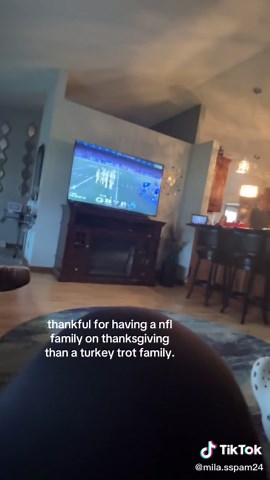 Celebrating NFL Traditions on Thanksgiving