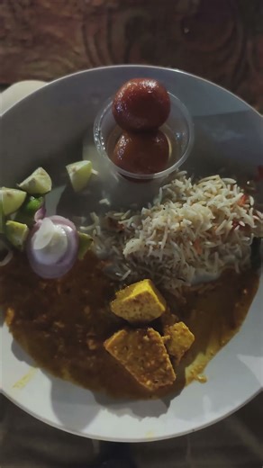 Competition Days Food 🍱 | Travel Vlog Reupload