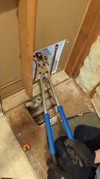 iCrimp IWS-1632AF Copper Tubing Press Tool for 1/2,3/4,1-inch Viega ProPress Copper Fittings