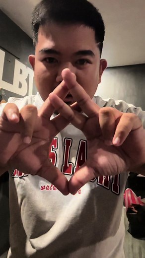 Gang Sign Tutorial - Learn How to Throw Gang Signs