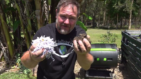How to Turn Shredded Paper into Compost Garden Plant Food