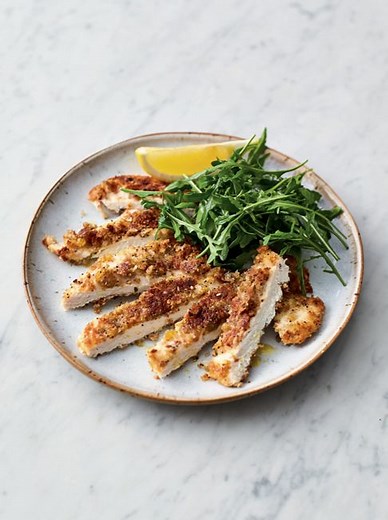 574K views · 6.9K reactions | Probably Jamie's most POPULAR chicken recipe!! And you only need 5 ingredients  jamieol.com/CrispyChicken | Jamie Oliver | Facebook