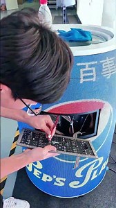 What happens when you pour water on an LED module? #eagerled #leddisplay #ledscreen #ledmodule