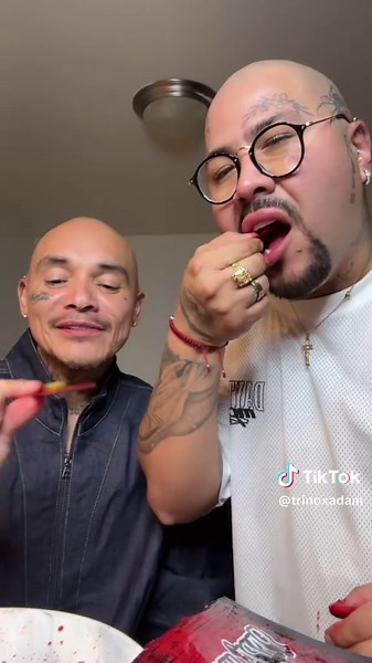 If you love Carne Seca like we do, you have to try @Papá Nicho’s Carne Seca one of the best we’ve tried hands down. With Christmas around the corner it’s definetly a gift worth giving to a Carne Seca lover in your life, or even just as a stocking stuffer. Hit the link to get yours today. #carneseca #cybermonday #papanichoscarneseca #trinoxadam #beefjerky