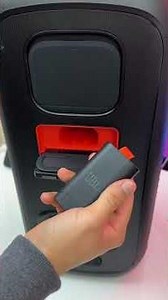 JBL Boombox 4 VS JBL Partybox 120