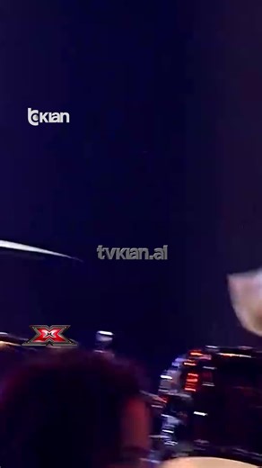 Performanca e Petro në X Factor Albania Live