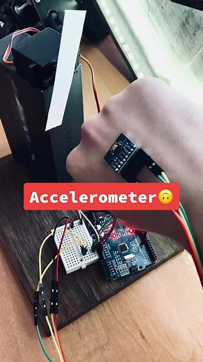 Accelerometer 🙃 #arduino #arduinouno #accelerometer #robot #digital #electronic #servomotor #science