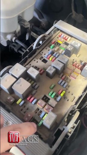 Cigarette Lighter or 12 Volt Outlet Fuse Location on Chevy Silverado