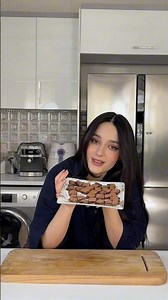 The easiest three ingredients chocolate truffles 😳❤️‍🔥@msshiandmrhe 🤍#shorts #food￼￼