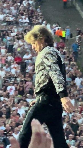 🧠🔥 Rolling Stones – Discipline is the fuel, the fire still dances #RollingStones #MickJagger