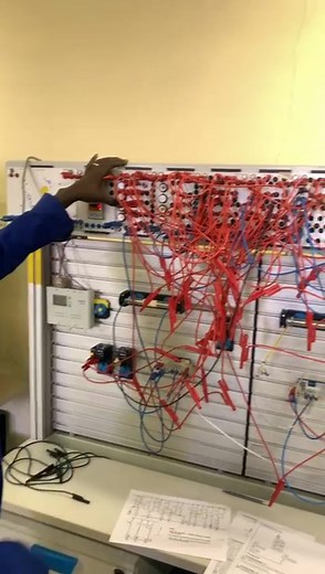 Cablage pneumatique la partie puissance et la partie commande electrique du fonctionnement @electromeca2.0 #electromecanique#pneumatique#automatisme