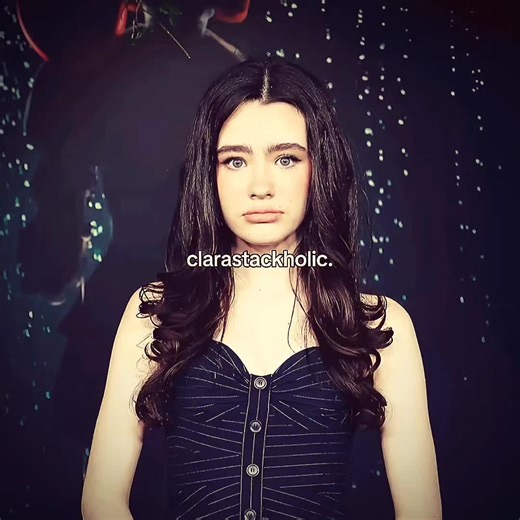 Explora el mundo de Clara Stack en Derry