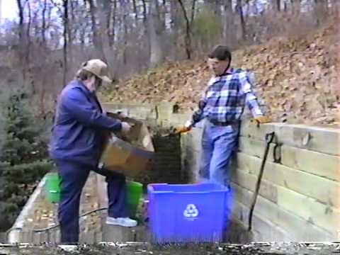 Composting Oak Leaves (complete instructions)
