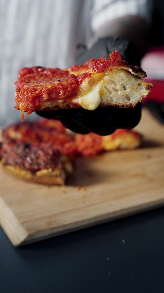 Exploring Deep Dish Pizza in the Ninja Kitchen