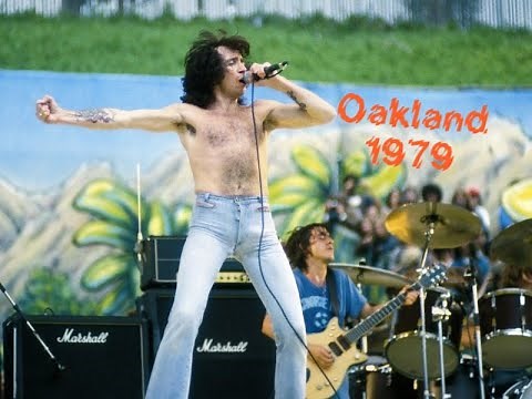 AC/DC - Live Oakland Coliseum Stadium - 1979 (Remastered)