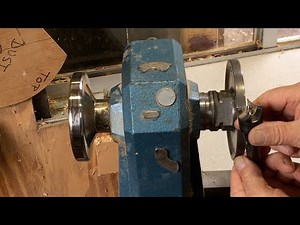 Richard Raffan's basic guide to woodturning lathes