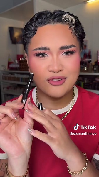 UNBOXING THE $330 MAC COSMETICS ADVENT CALENDAR??!! 😱😱🫣😭 IS IT WORTH THE MONEY… 🎁💰 #adventcalendar #makeup #beauty #viralmakeup #unboxing