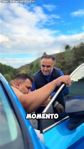 When the car is too small… Dad to the rescue! 😆 #shortvideo