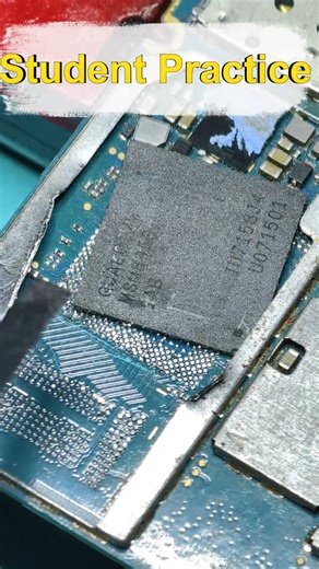 8.9K views · 66 reactions | Student Learning Through Live Mobile Repair Training #SkillIndia #FutureTechnicians #LivePractice #RepairSessions #JaipurTraining #MobileRepairInstitute #TechnicalSkills #MobicationStudents #PracticalTraining | Mobication Hub | Facebook