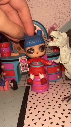 Discover Fun with LOL Surprise Dolls and Roblox