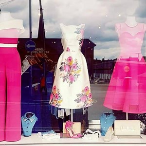 1.3K views · 71 reactions | Pretty in pink  | Dresscode | Facebook