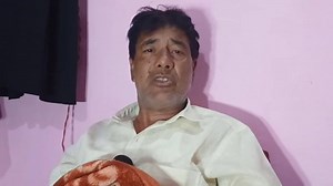 #Artist_Is_in_pain #helpingothers #Kashmir #kashmiriyat Bashir Ahmad Bhat as known as Bashir Kotur wants help from public JK-BANK Account Number : 0008040100064648 IFSC : JAKA0CHADUR Contact : 6005289875 | Ghanta_ghar ganderbal